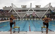 Nadadores a punt de competir. Font: web de l'Ajuntament de Barcelona
