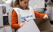 Voluntària del Gran Recapte d'Aliments de 2014. Font: Facebook del Gran Recapte