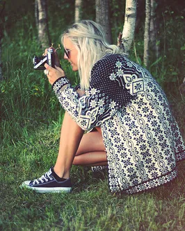 Fotografiant la natura. Font: Anne Marthe Widvey (Flickr)