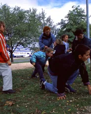 Nens al parc. Font: Banc d'imatge del Ministeri d'Educació, Cultura i Esport