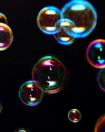 Bombolles de colors. Addicció_pacensepatoso_Flickr
