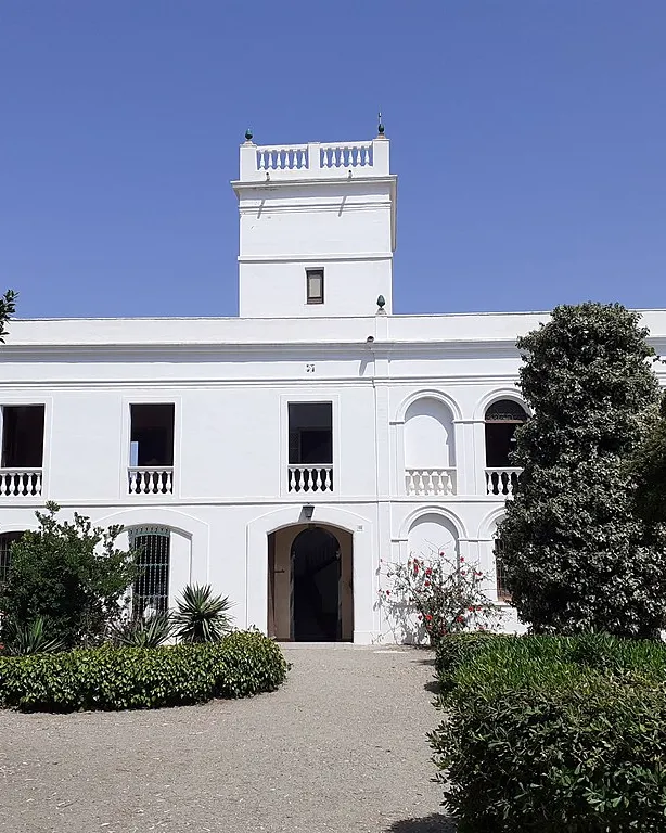 Imatge de l'exterior del Mas Miró
