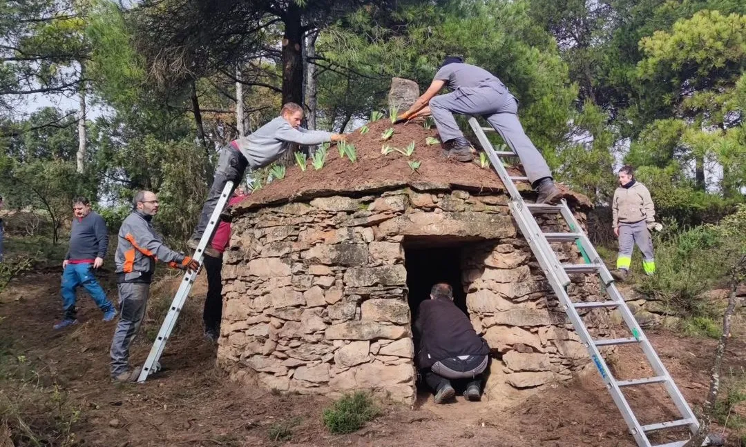La Setmana de la Pedra Seca reivindica un patrimoni viu que ha dibuixat el paisatge del país.