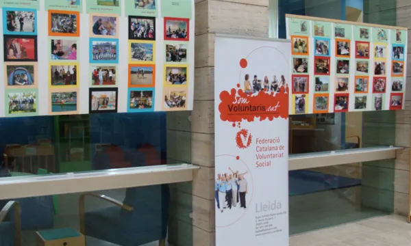 Exposició fotogràfica "Experiències de Voluntariat"