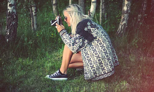 Fotografiant la natura. Font: Anne Marthe Widvey (Flickr)