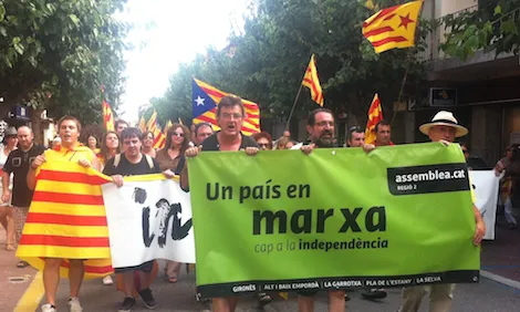 La "Marxa cap a la independència" a la Jonquera. Foto: Llibertat.cat