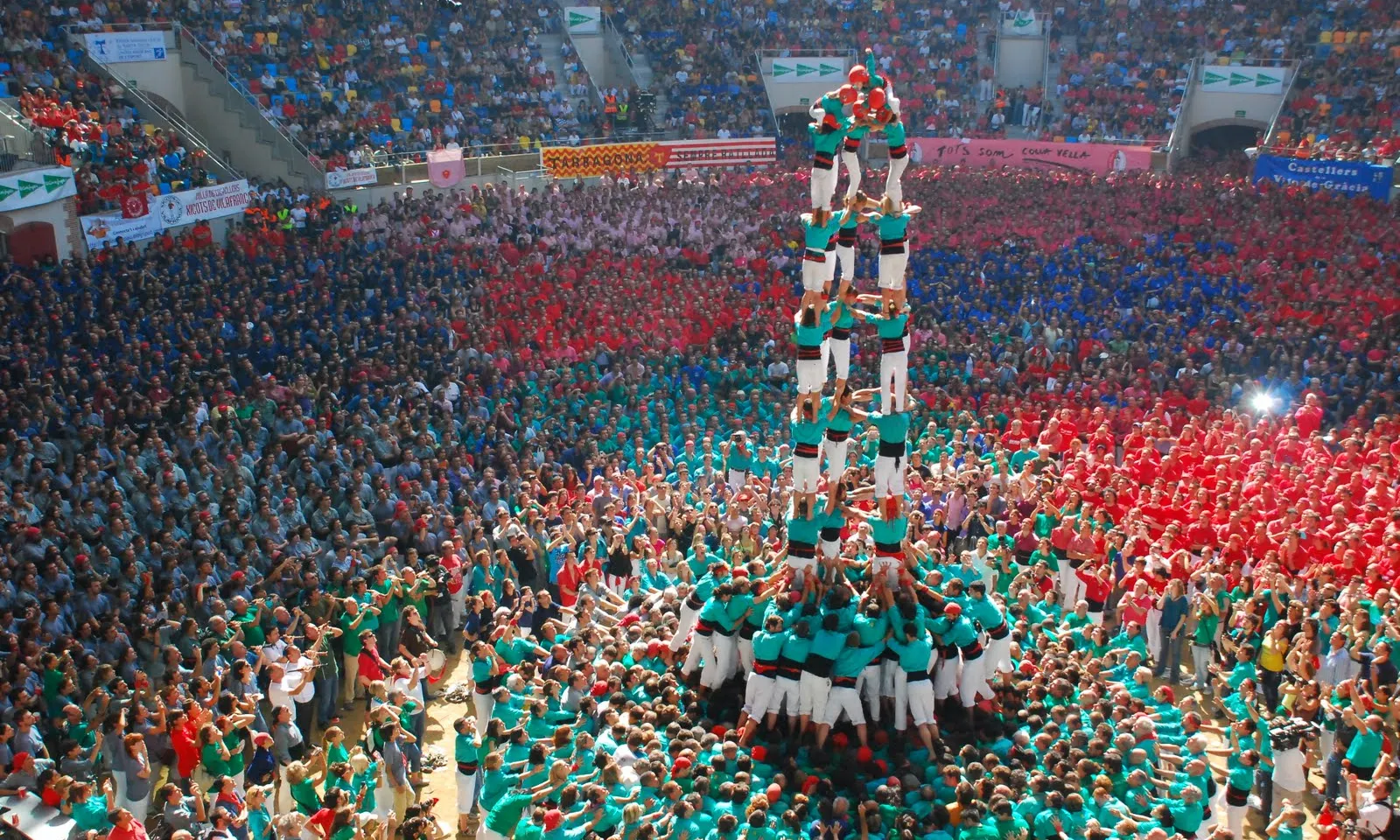 Imatge dels castellers de Vilafranca durant el Concurs