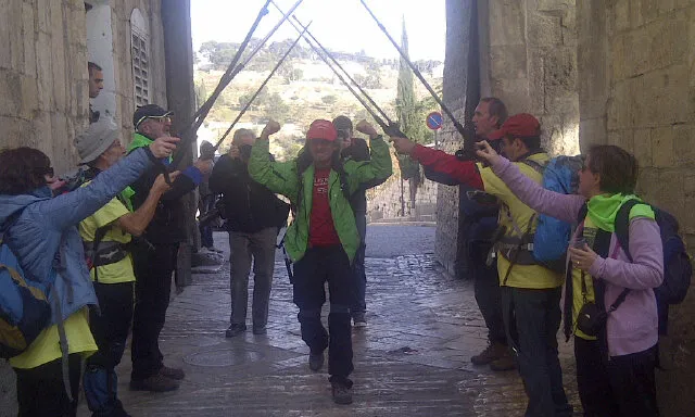 Guillermo Nagore arribant a Jerusalem. Imatge de G. Nagore