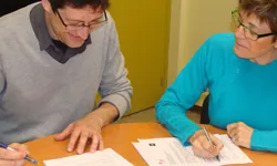 Jordi Via i Francina Alsina signen l'acord de col·laboració