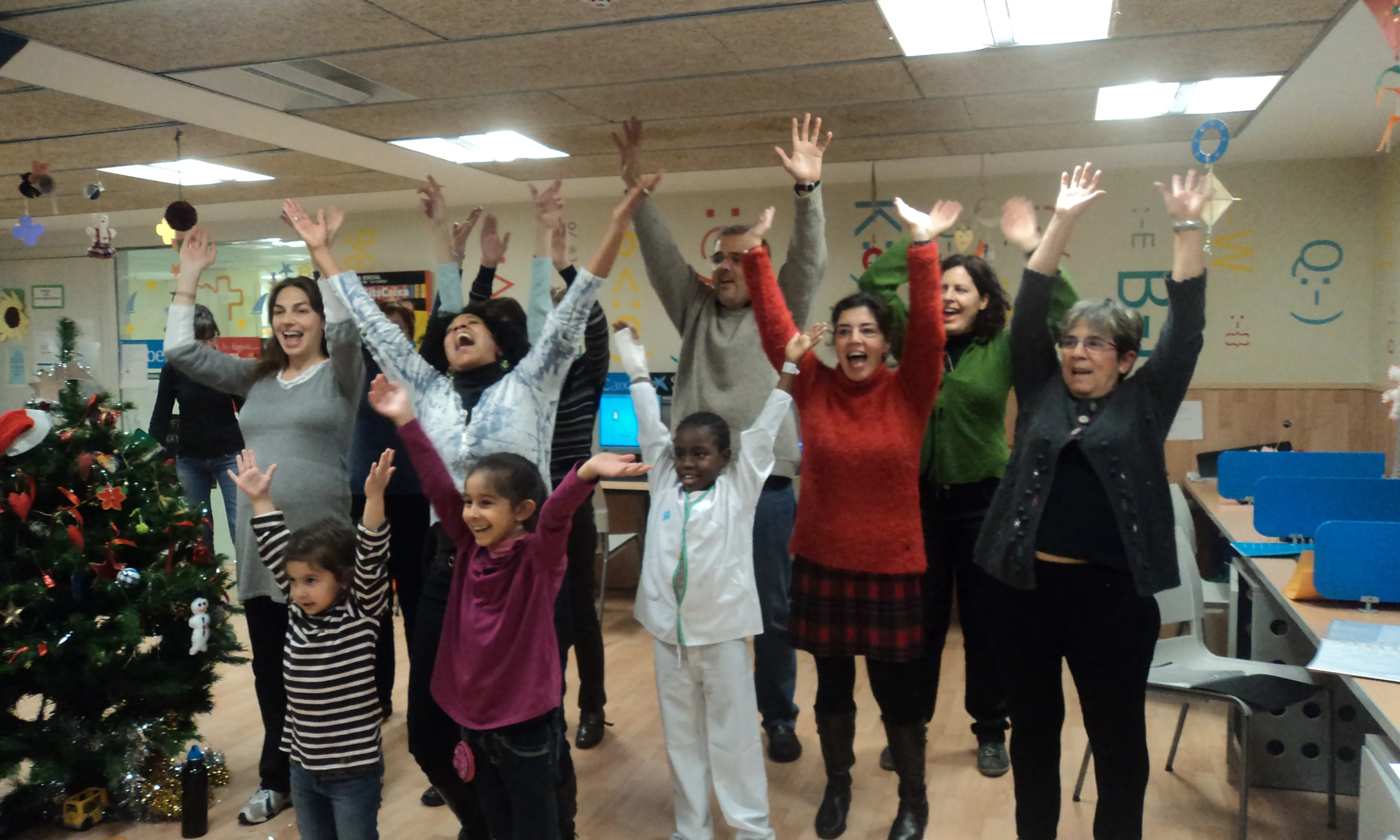 Taller de ball i cants de nadales (Font: FAS)