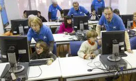 La gent gran són un col·lectiu prioritari per La Caixa