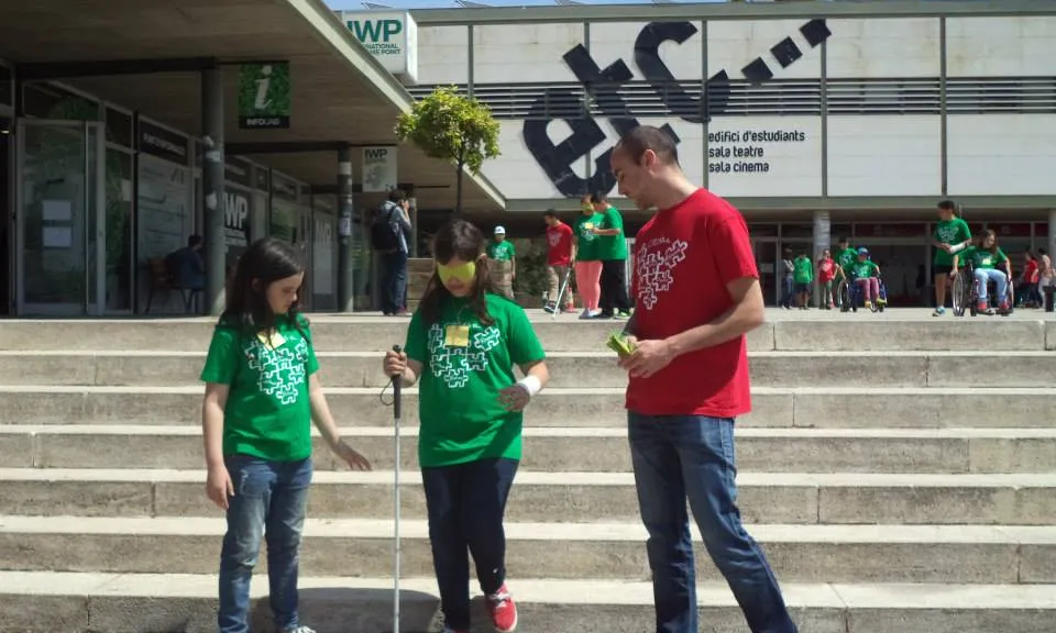 Activitat organitzada pel PIUNE, sobre les discapacitats 