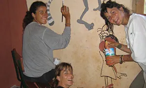 Durant l'estada es poden visitar els projectes i col·laborar en alguna activitat