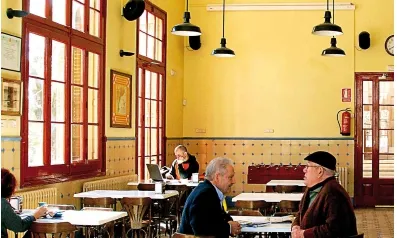 Imatge del bar d'un ateneu