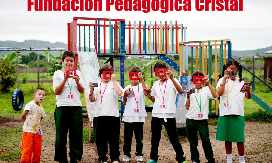 Imatges del projecte fotogràfic de la Fundación Cristal - Font: F. Cristal