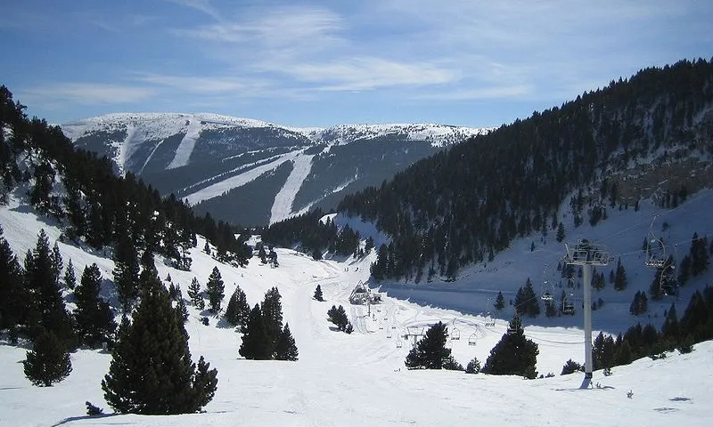 Es pot esquiar a les pistes del Port del Compte / Foto: Wikimedia