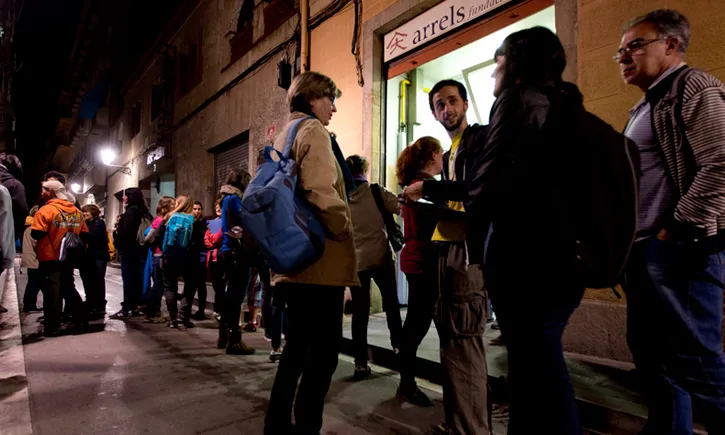 Imatge de les persones voluntàries el dia del cens de les persones sense llar (Font:arrelsfundacio.org)
