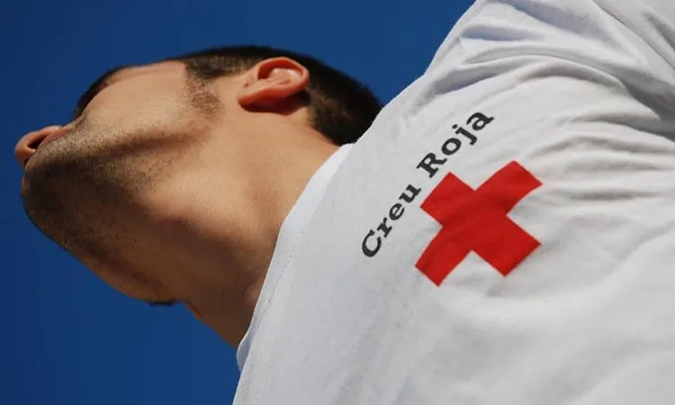 Voluntari de la Creu Roja. Font: Instagram