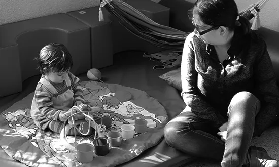 El 17% de les llars ateses per Càritas són mares soles amb fills. (Font: Càritas Diocesana de Sant Feliu de Llobregat)