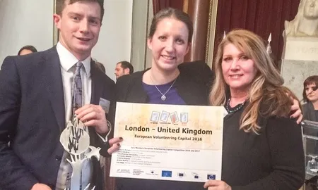 Moment del nomenament de Londres com a Capital Europea del Voluntariat 2016. Font: Team London