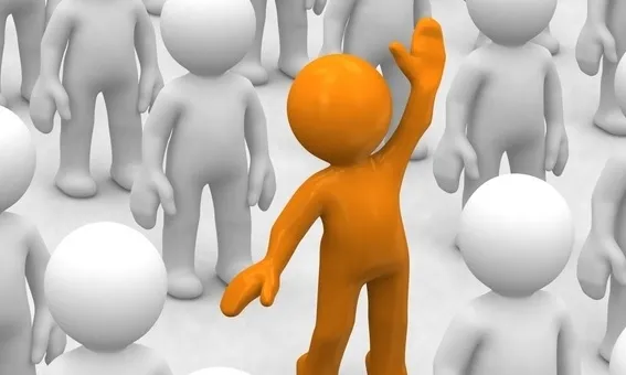 És necessari redactar una crida de voluntariat ben ajustada al perfil de candidats/es que a l’entitat estem cercant. 