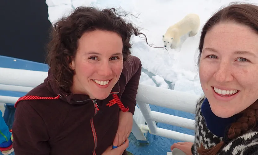 Les científiques Amelie Meyer i Bailey participen a l'expedició noruega N-ICE2015 de l'àrtic. Foto OMM: Font: ONU