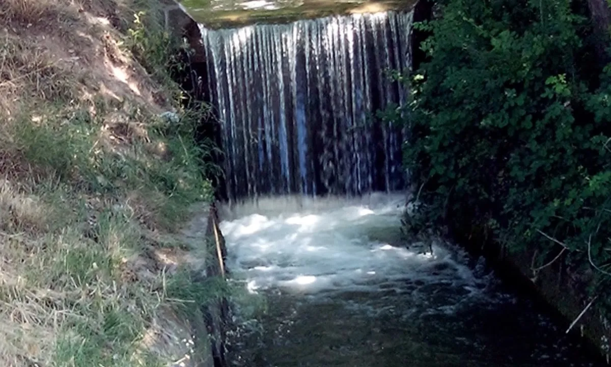 La catalogació de les banquetes com a Bens Culturals d' Interès Local permet la valorització d'elements del paisatge (imatge: Associació La Banqueta de Juneda)