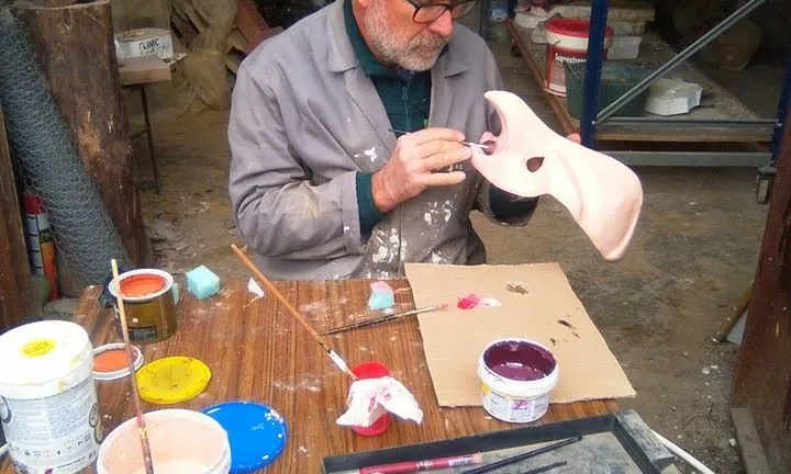 Lluís Musté, constructor d'imatgeria festiva.