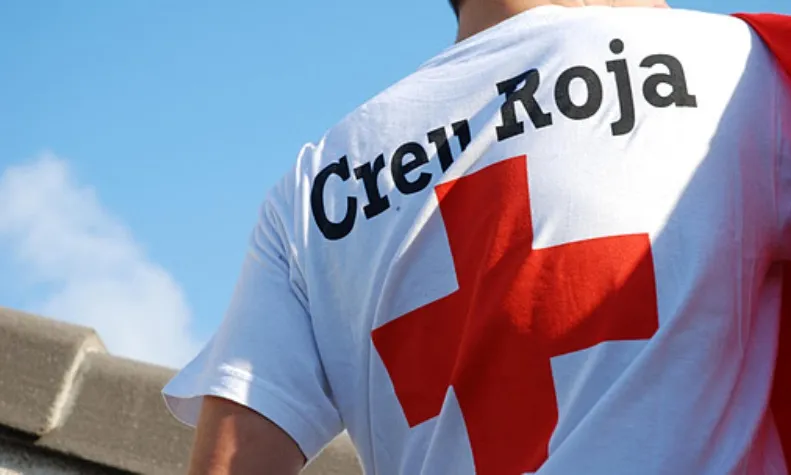 Samarreta d'un voluntari de la Creu Roja.