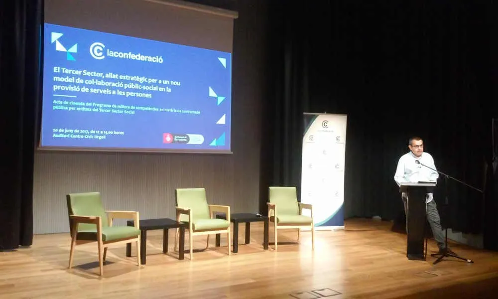 Joan Segarra, president de La Confederació, durant la seva intervenció a la jornada