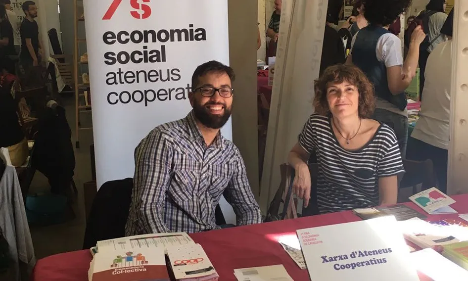 Imatge d'un dels expositors de la sisena edició de la Fira d'Economia Solidària de Catalunya