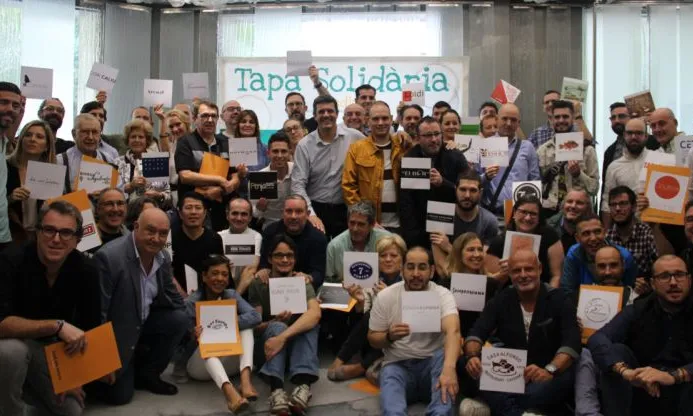 Foto de grup a l'acte de presentació de la iniciativa