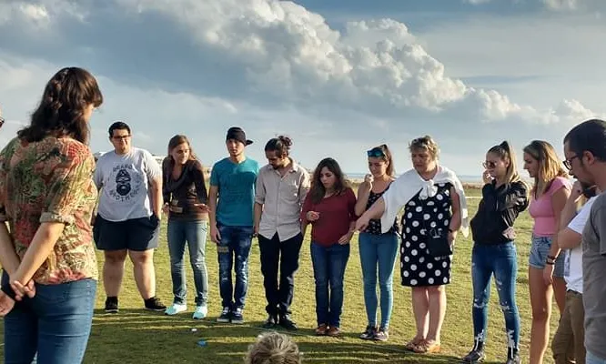 Un grup de joves voluntaris i voluntàries europeu en un seminari de "Voluntariat pel canvi"