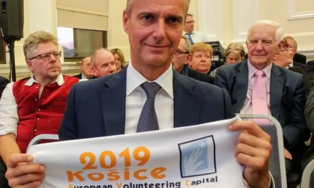 Un membre de la candidatura de Kosice 2019.