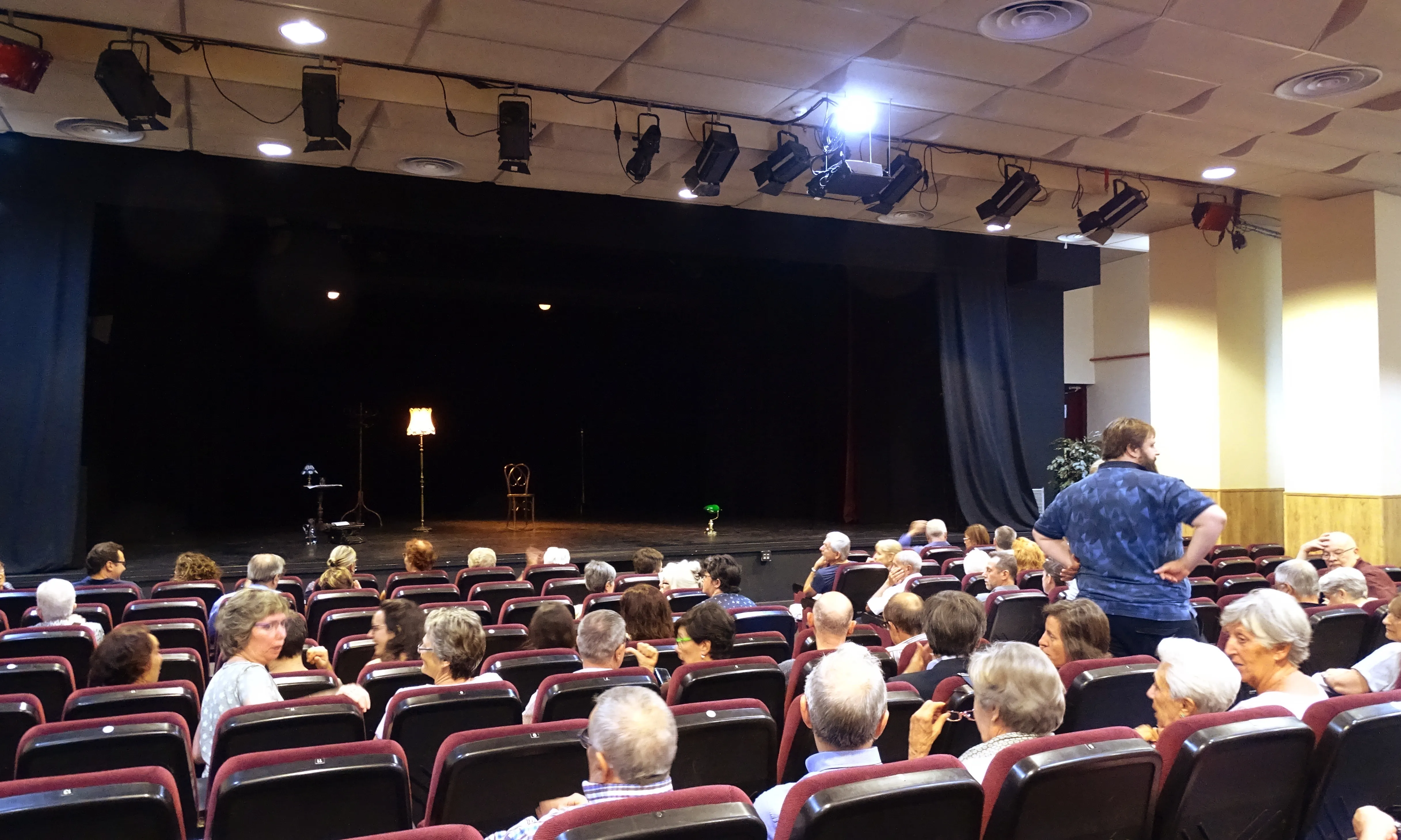 Presentació de l'espectacle al Centre Catòlic de Sants.