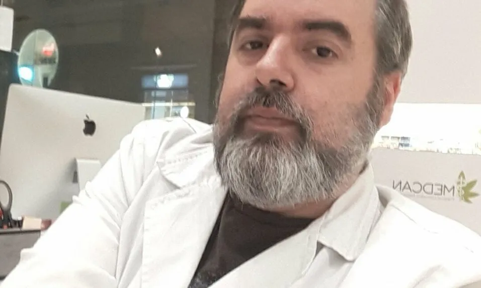 El doctor Albert Estrada
