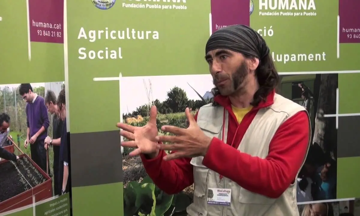 L'Associació dóna suport al Jardí Botànic i organitza activitat divulgatives al voltant de les plantes