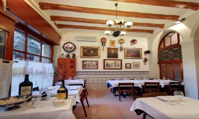 Imatge de l'interior del Restaurant Pitarra
