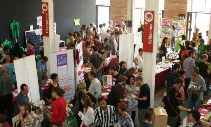 Vista panoràmica de la Fira d'Economia Solidària