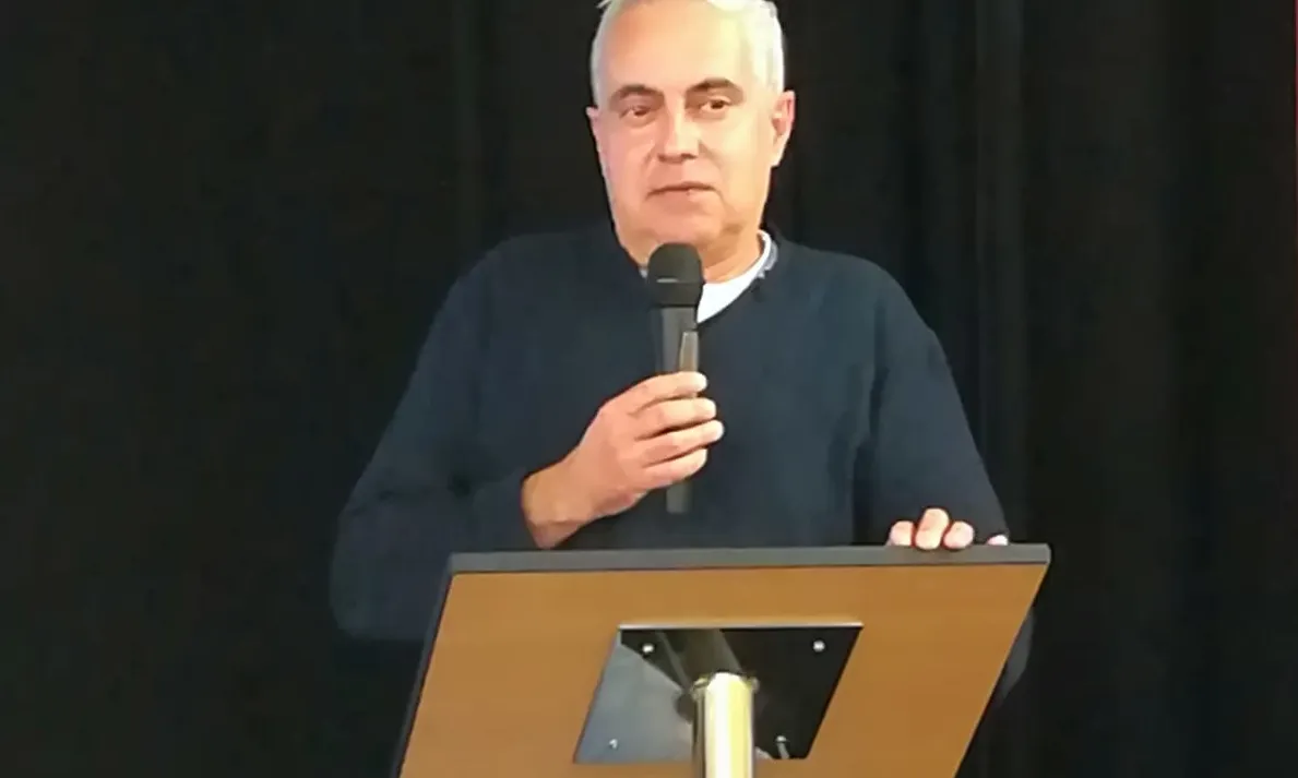 Les polítiques neoliberals, l’afebliment intencionat del sector públic i l'aprimament de les polítiques socials són alguns dels motius pel qual l'Estat espanyol té unes taxes tan elevades. Font: Confavc.