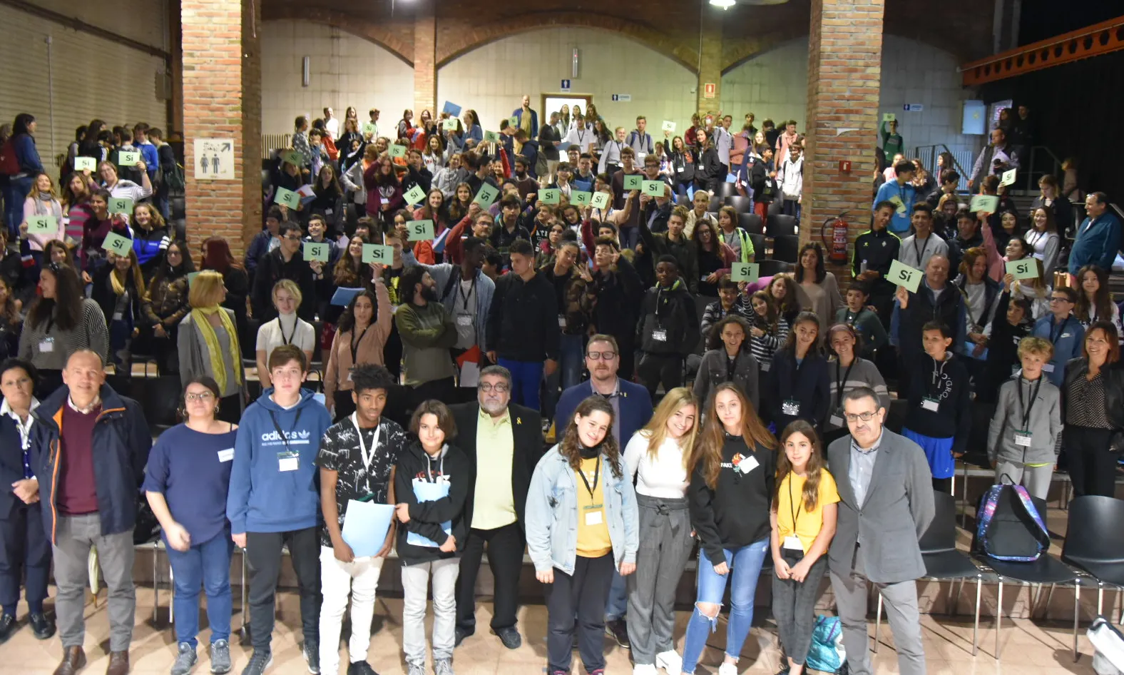 Foto de grup a la jornada d'Alumnes.coop