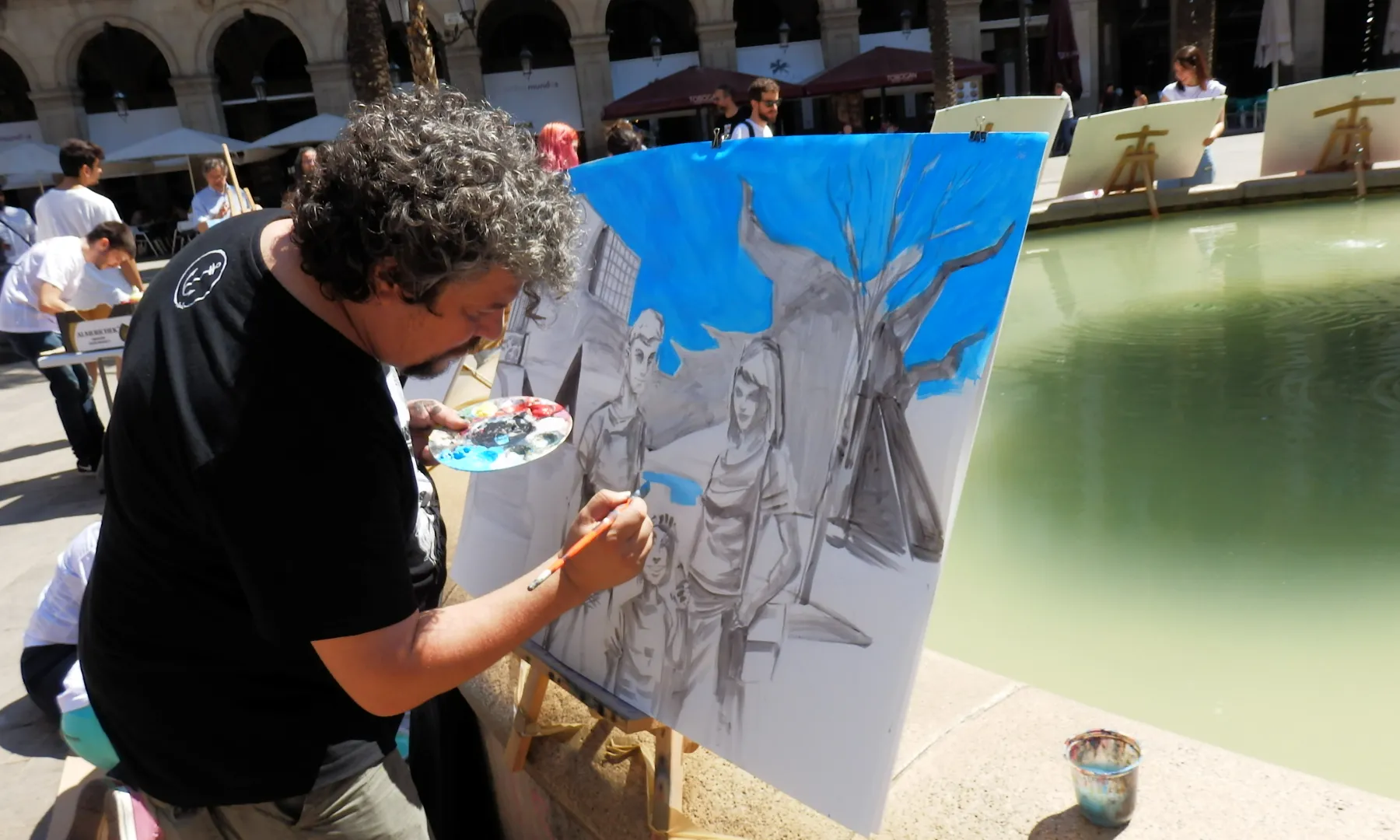 El 20 de juny, organitzaran l’activitat ‘Històries del Mediterrani il·lustrades’, on 10 il·lustradors/es dibuixaran en viu. Font: Dibuixos per Somriures.