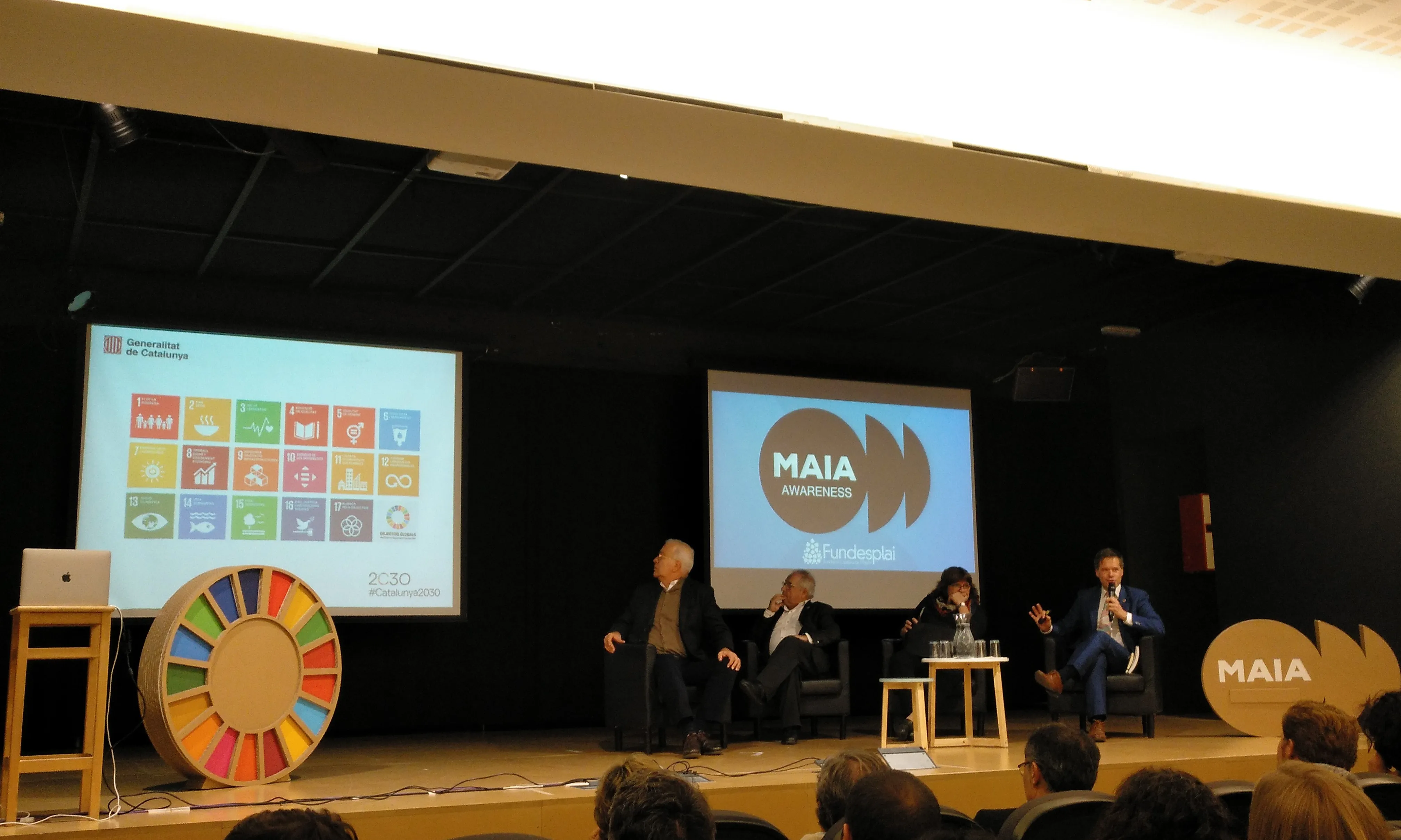 El curs abordarà projectes col·laboratius a través de l'Agenda 2030 i els ODS. Font: Fundesplai.