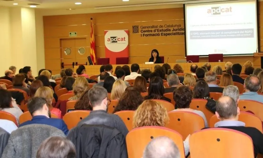 L’acte s’iniciarà abordant els elements clau d’un programa de prevenció de delictes. Font: Suport Tercer Sector.