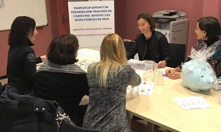 L'entitat va néixer l'any 2019 arran d'un casal d'estiu adaptat.