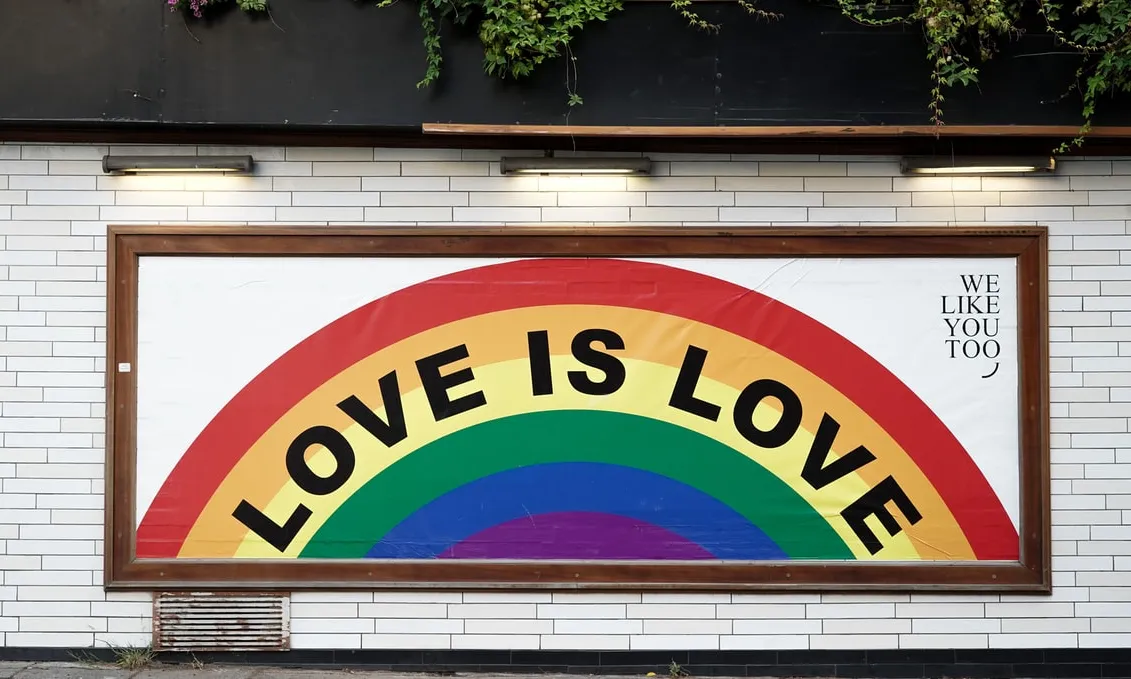 El passat 17 de maig, la Plataforma d’entitats LGTBI de Catalunya es va reivindicar al carrer per mantenir els seus drets i lluitar pels que encara no tenen. Font: Unsplash.