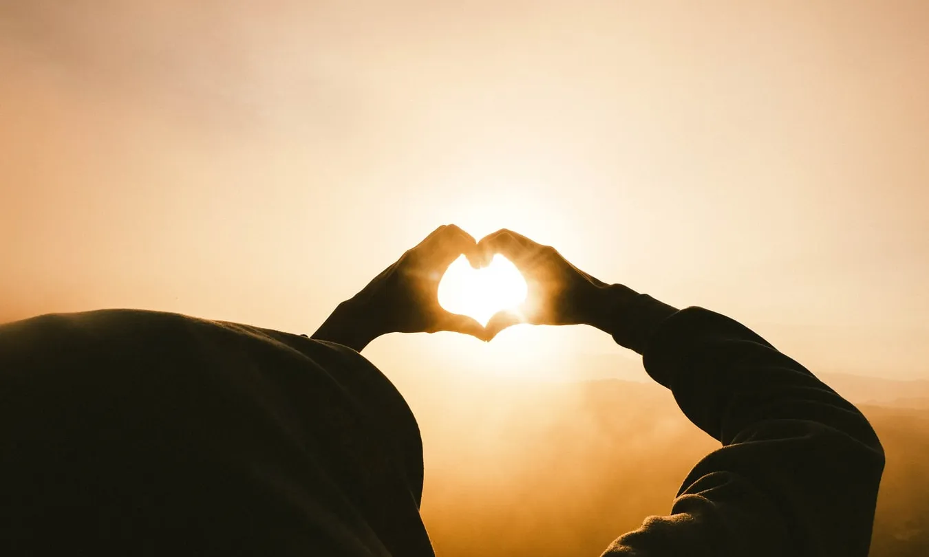 Giving Tuesday és un moviment global per promoure les donacions solidàries a organitzacions sense ànim de lucre. Font: Unsplash.