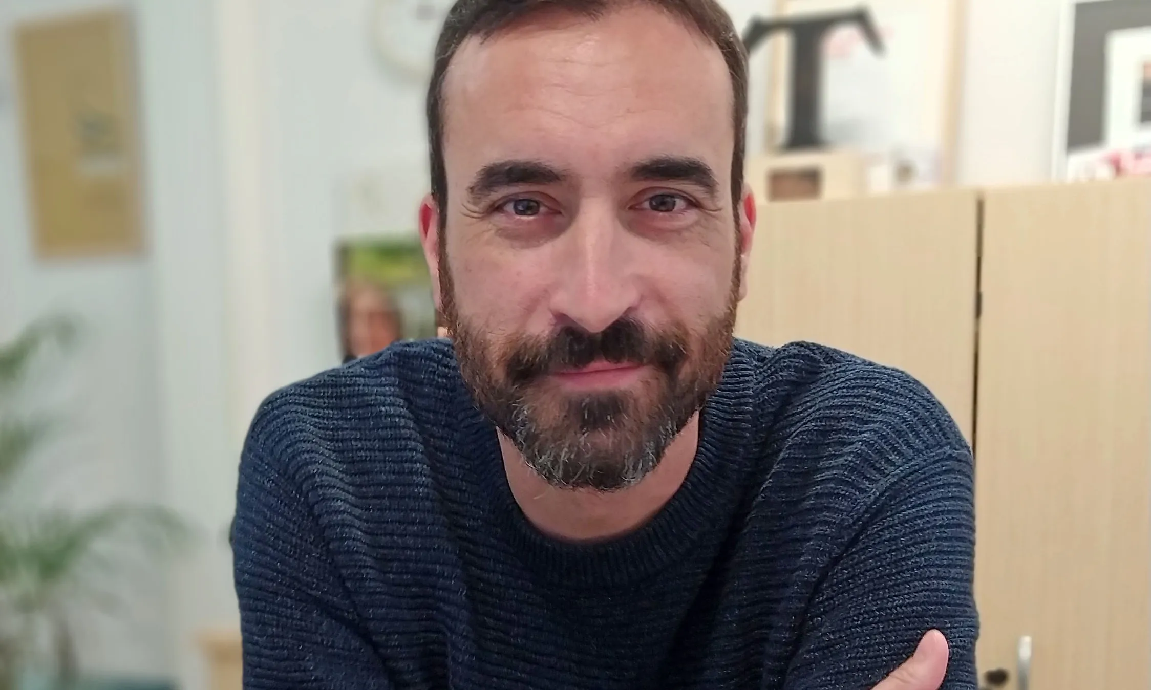 Daniel Osiàs, director de Marianao, a les oficines de l'entitat.