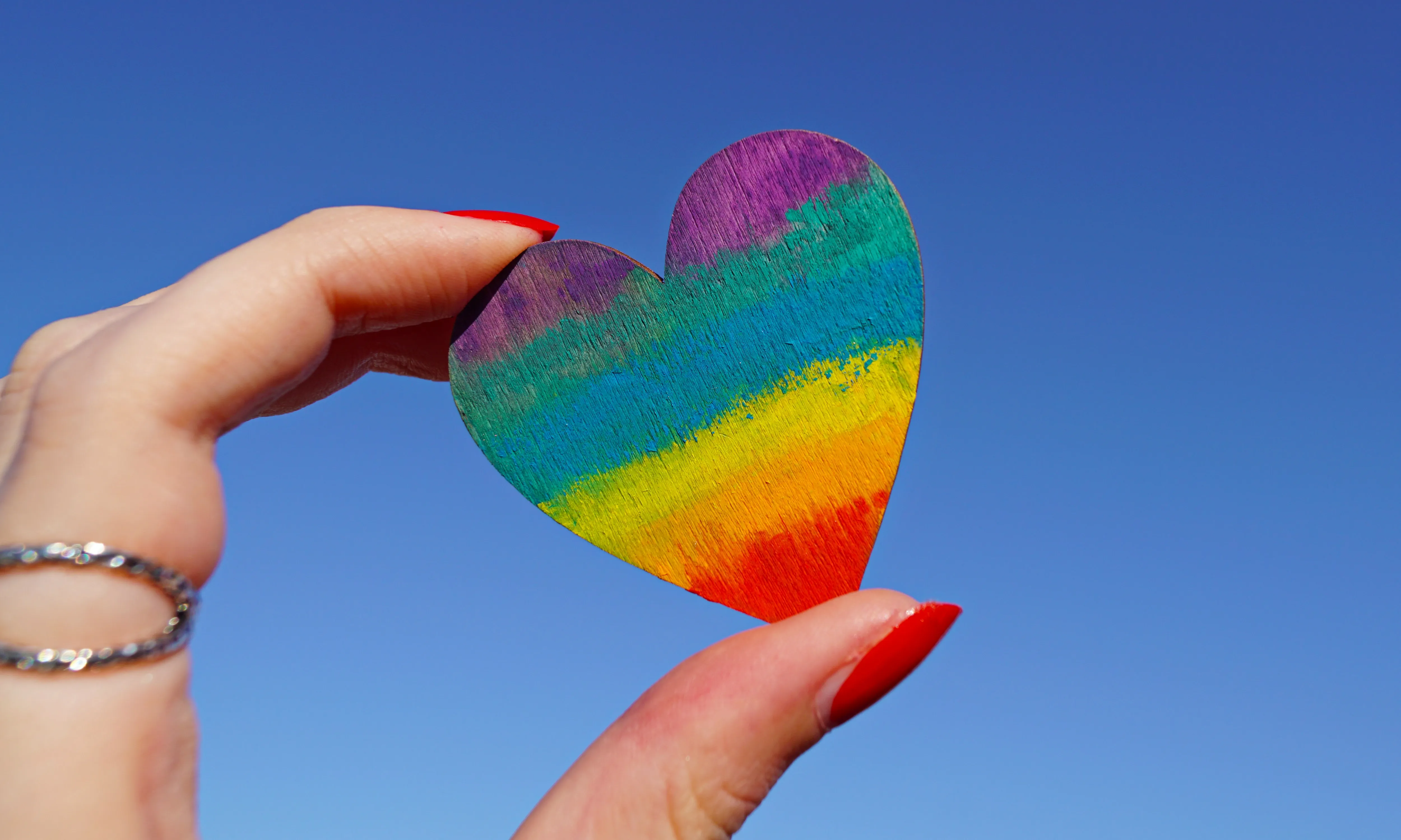 Els museus 'surten de l'armari' per celebrar l'orgull LGTBI.