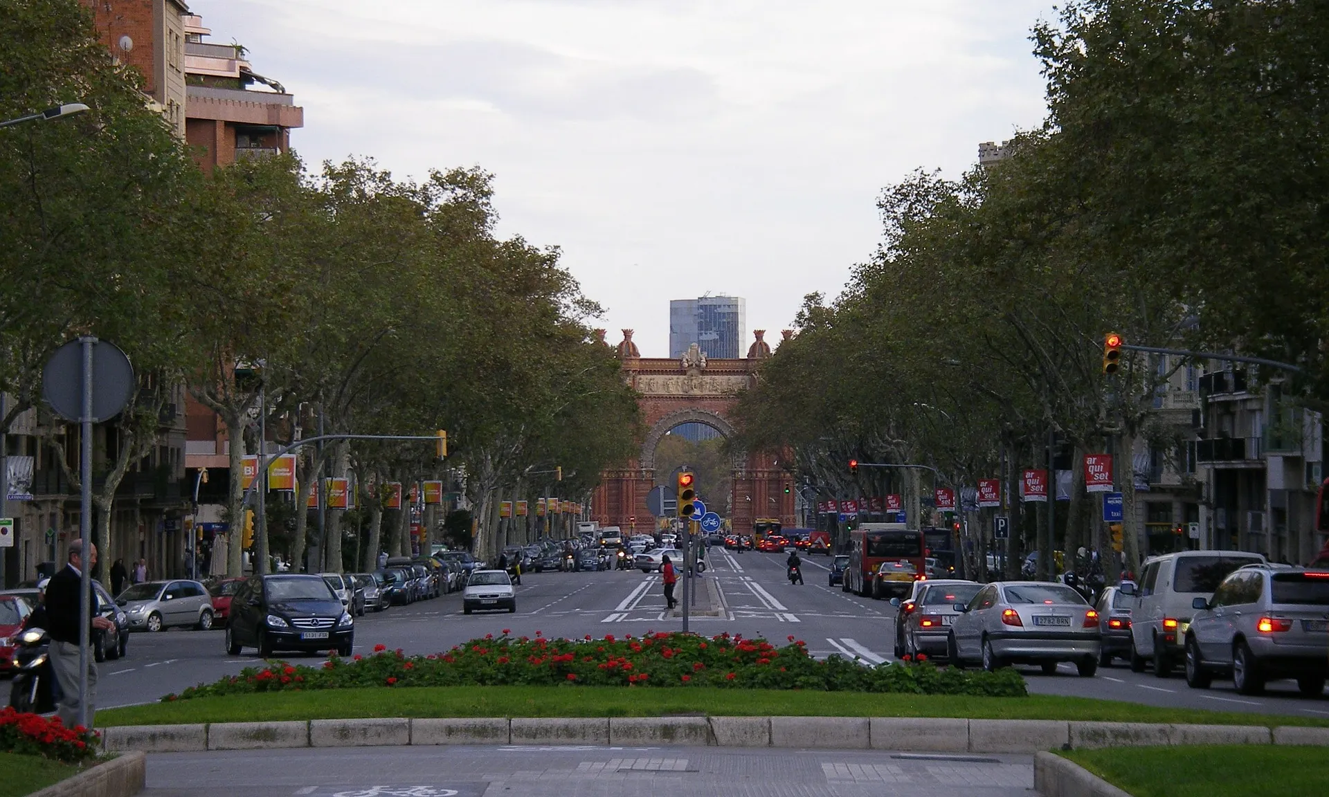 Els nivells alts de contaminació de l’aire, el trànsit i el soroll poden incrementar el risc d’obesitat infantil.